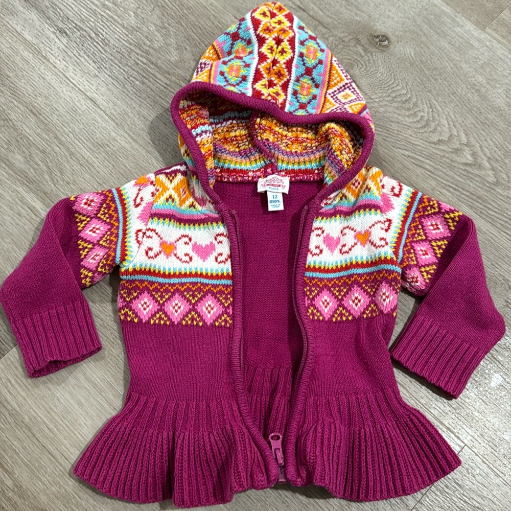 EUC children’s place hoodie sz 12 mos